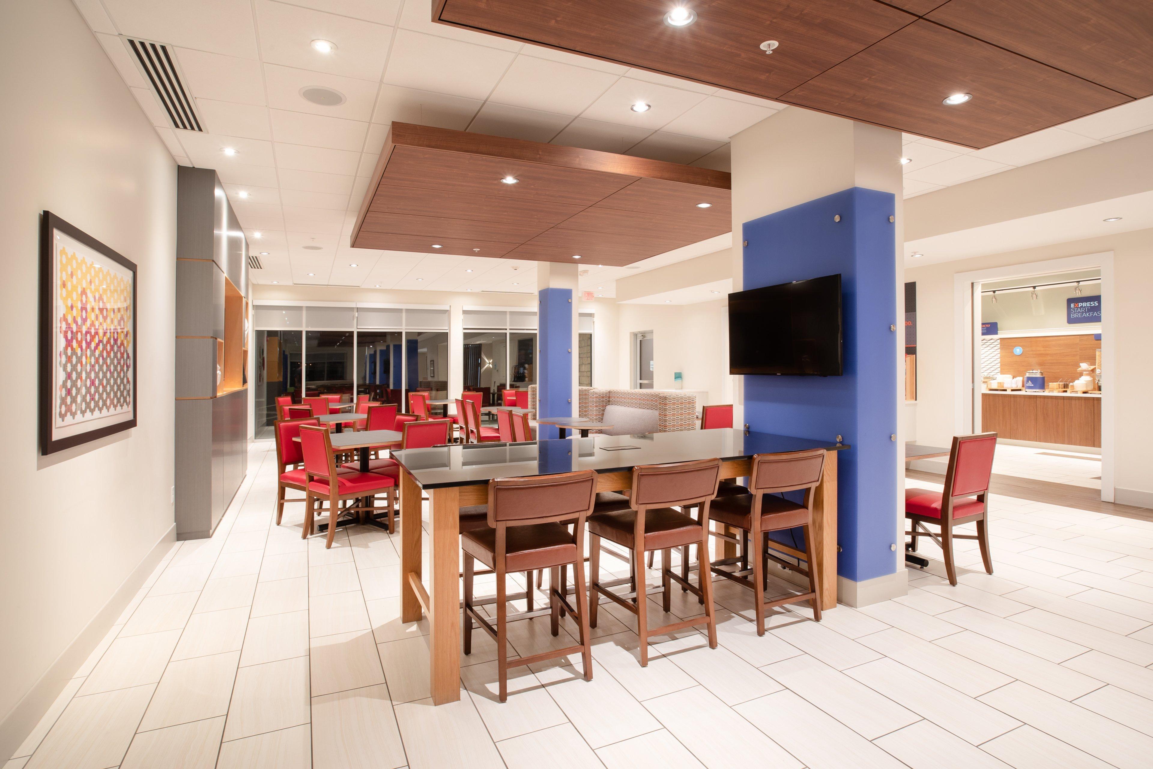 Holiday Inn Express & Suites - Sterling By Ihg Eksteriør billede